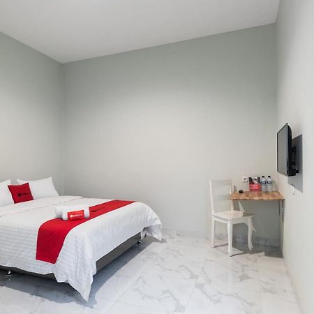 Reddoorz Plus Near Rs Usu Medan 2 Eksteriør billede